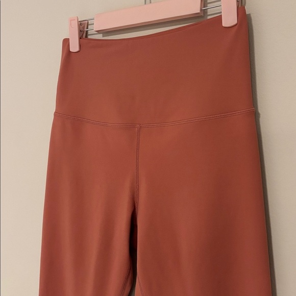 Zyia high waist 7/8 perforated leggings size medium - Picture 3 of 7